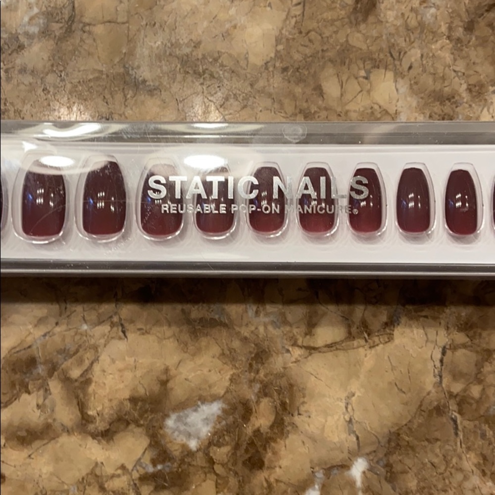 Static Nails, French Wine, coffin shape nail set